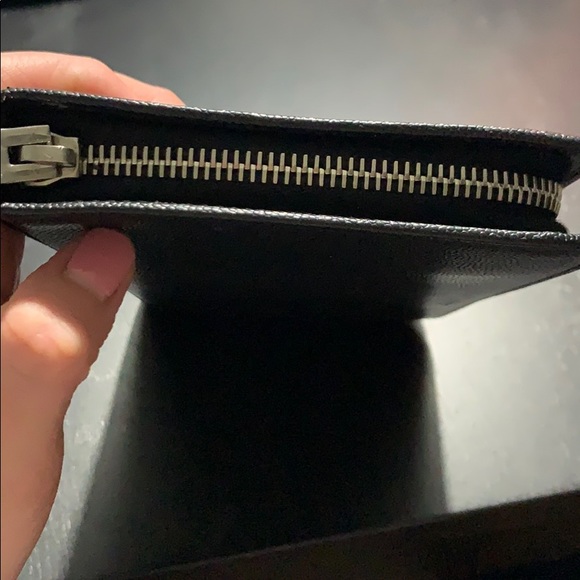 Saint Laurent Black Leather Wallet - Picture 3 of 5